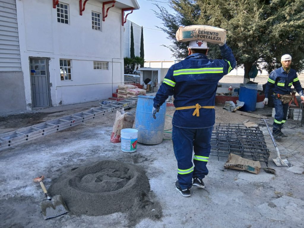 Diferencia entre cemento premium y cemento económico en construcción